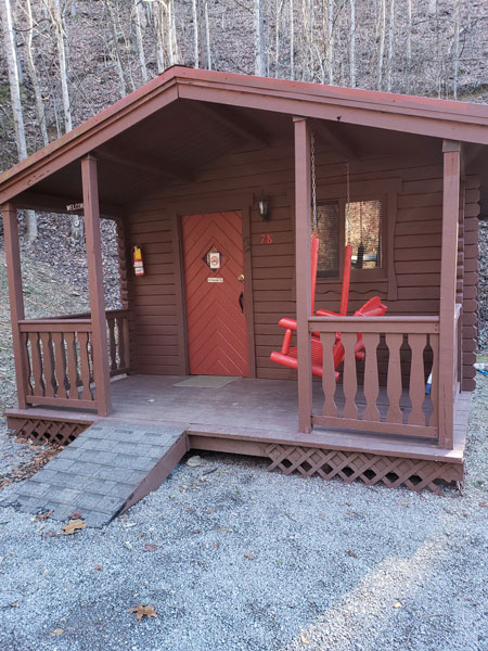 Alpine Hideaway Campground - Cabin 78 Exterior